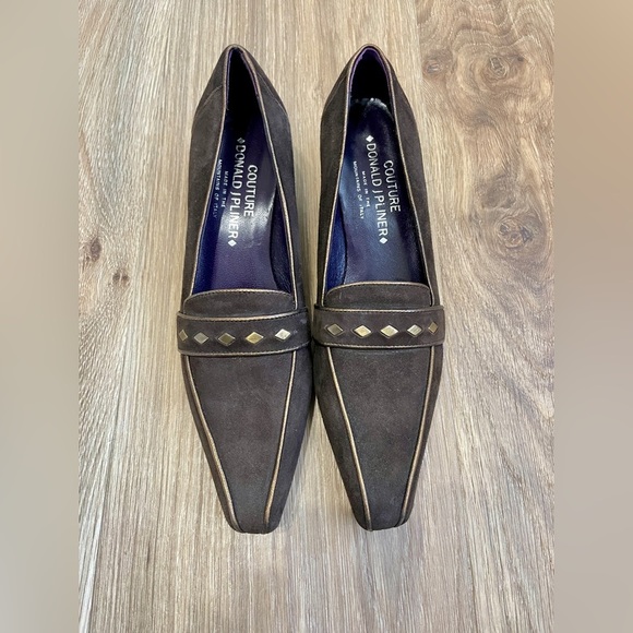 Donald J Pliner Couture Mena 7 M Brown Leather Lo heel Gold Diamond Accent - Picture 1 of 5